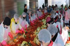 연무동 사랑의 김장 나눔 행사3번 사진